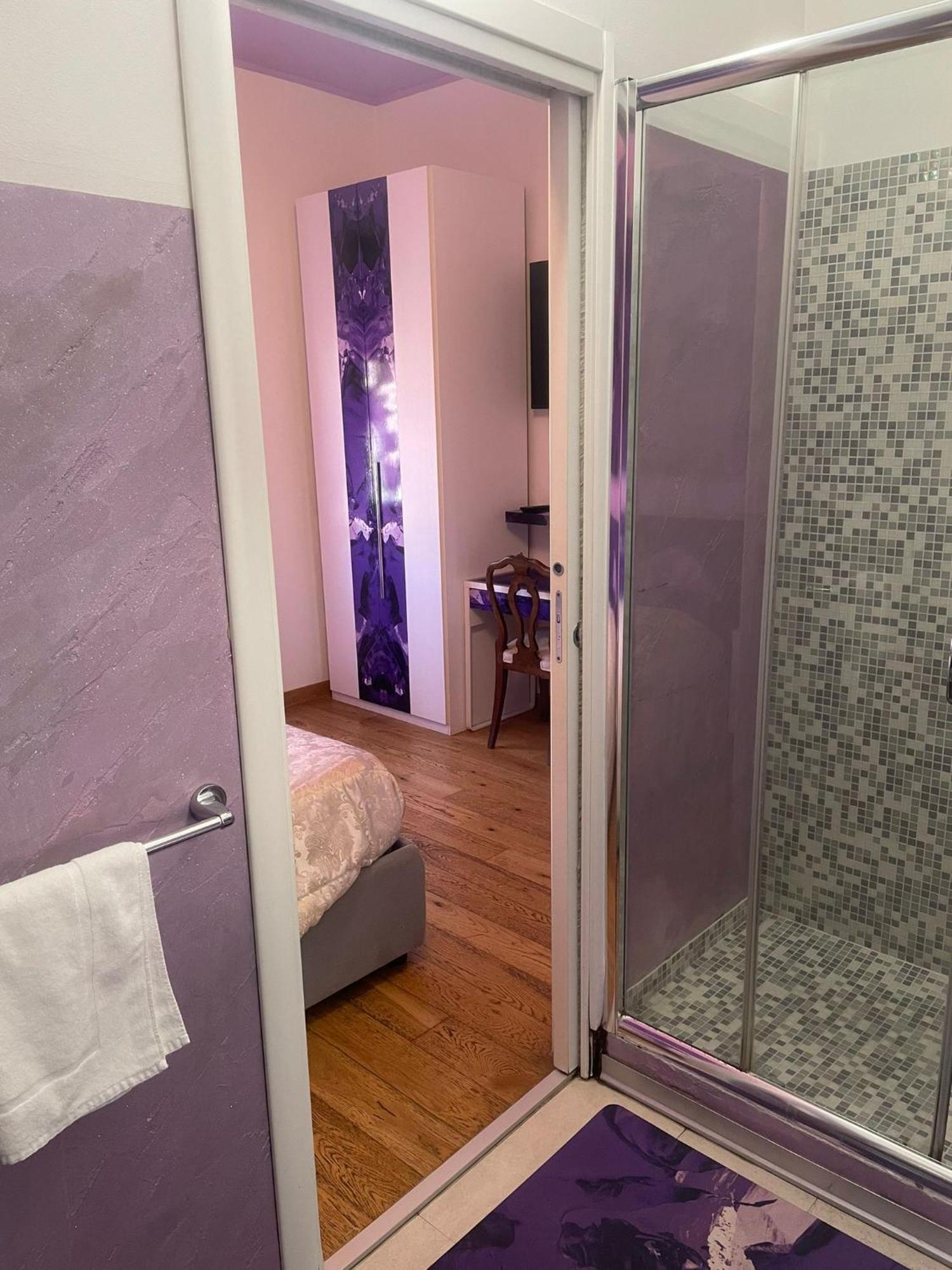 Rooms Of Love بافيا المظهر الخارجي الصورة